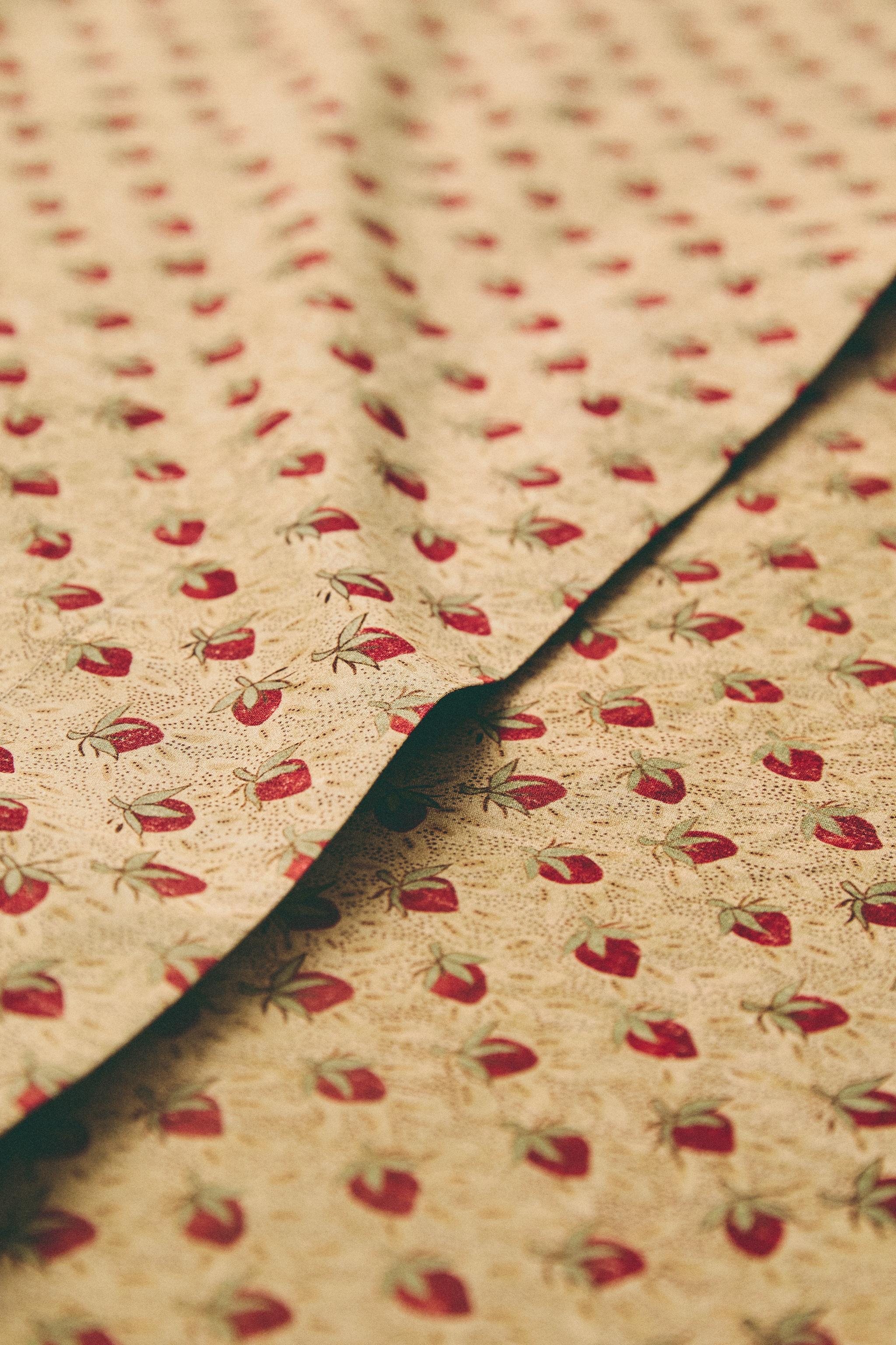 KATHARINE POLE STRAWBERRY PERCALE FLAT SHEET